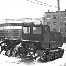 Первый снегоочиститель марки ДЭ-212-А | Транспорт. 1974 г., г.Северодвинск. Фото #C158.