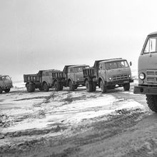 Самосвалы АТК стройки | Транспорт. 1975 г., г.Северодвинск. Фото #C1771.