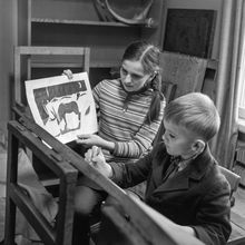 На уроке в детской художественной школе | Дети. 1975 г., г.Северодвинск. Фото #C1745.