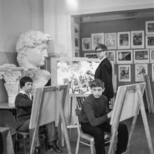 На уроке в детской художественной школе | Дети. 1975 г., г.Северодвинск. Фото #C1747.
