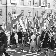 Первомайская демонстрация | Общественная жизнь. 1975 г., г.Северодвинск. Фото #C1593.