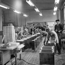 На мебельной фабрике | Предприятия. 1975 г., г.Северодвинск. Фото #C1742.