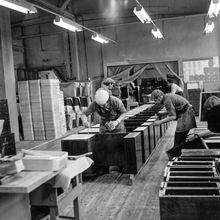 На мебельной фабрике | Предприятия. 1975 г., г.Северодвинск. Фото #C1744.