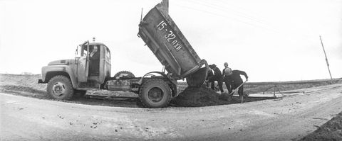 Самосвал | Транспорт. 1976 г., г.Северодвинск. Фото #C14536.
