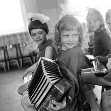 Детский ансамбль | Дети. 1976 г., г.Северодвинск. Фото #C14583.