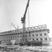 Строительство больничного корпуса | Строительство. 1976 г., г.Северодвинск. Фото #C14556.