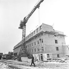 Строительство больничного корпуса | Строительство. 1976 г., г.Северодвинск. Фото #C14558.