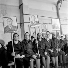 Митинг на предприятии | Общественная жизнь. 1976 г., г.Северодвинск. Фото #C14566.