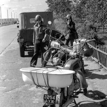 На мотоциклах | Транспорт. 1978 г., г.Северодвинск. Фото #C12858.