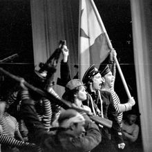 Сценка из спектакля | Культура. 1978 г., г.Северодвинск. Фото #C12868.