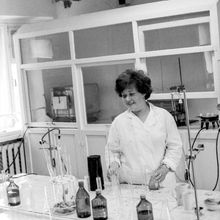 В лаборатории | Медицина. 1978 г., г.Северодвинск. Фото #C12991.