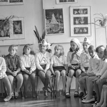 Участники игры по правилам дорожного движения | Школа. 1978 г., г.Северодвинск. Фото #C13006.