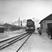 Тепловоз на железной дороге | Транспорт. 1979 г., г.Северодвинск. Фото #C349.