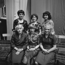 группа женщин | Горожане. 1979 г., г.Северодвинск. Фото #C543.