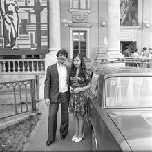 Молодая нарядная пара | Горожане. 1979 г., г.Северодвинск. Фото #C612.