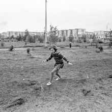 бегущая девочка | Школа. 1979 г., г.Северодвинск. Фото #C814.