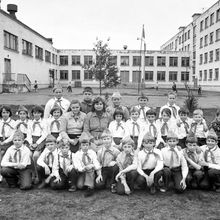 отряд пионеров в школьном лагере | Школа. 1979 г., г.Северодвинск. Фото #C821.
