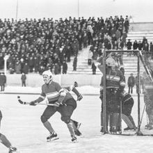 Хоккейный матч | Спорт. 1979 г., г.Северодвинск. Фото #C2773.