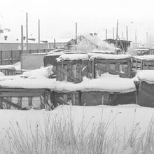 Ящики с оборудованием под снегом | Виды города. 1979 г., г.Северодвинск. Фото #C2477.
