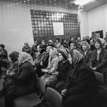 коллектив одного из предприятий на собрании | Предприятия. 1979 г., г.Северодвинск. Фото #C1044.