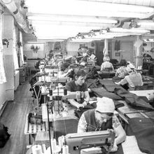 Швейная фабрика. | Быт. 1980 г., г.Северодвинск. Фото #C15674.