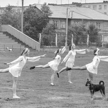 Выступление детского коллектива | Школа. 1980 г., г.Северодвинск. Фото #C3960.
