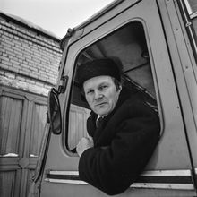 Водитель | Горожане. 1981 г., г.Северодвинск. Фото #C16937.