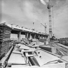 Строительство нового дома | Строительство. 1981 г., г.Северодвинск. Фото #C12743.