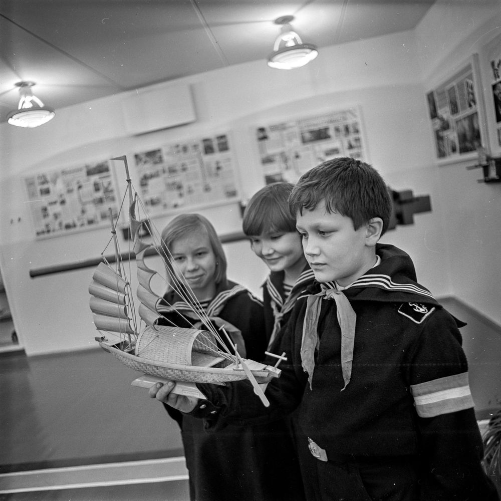 Курсанты клуба юных моряков | Школа. 1982 г., г.Северодвинск. Фото #C14423.