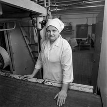 Работница хлебокомбината | Горожане. 1982 г., г.Северодвинск. Фото #C14657.