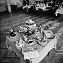Сервировка стола | Общепит. 1983 г., г.Северодвинск. Фото #C2269.
