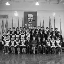 Общая фотография класса | Школа. 1983 г., г.Северодвинск. Фото #C11998.