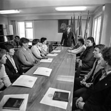 На совещании в ГК ВКЛСМ | Общественная жизнь. 1983 г., г.Северодвинск. Фото #C2290.