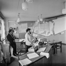 В кабинете | Предприятия. 1983 г., г.Северодвинск. Фото #C12162.