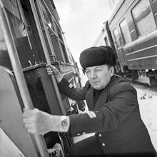 Машинист локомотива | Транспорт. 1984 г., г.Северодвинск. Фото #C1323.