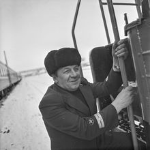 Машинист локомотива | Транспорт. 1984 г., г.Северодвинск. Фото #C1326.