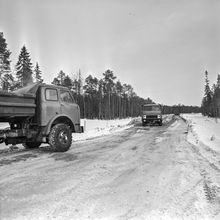 Строительство дороги вне города | Транспорт. 1984 г., г.Северодвинск. Фото #C1337.