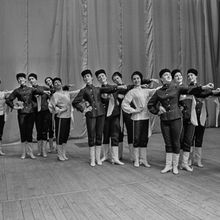 Танцевальный коллектив | Культура. 1984 г., г.Северодвинск. Фото #C1363.