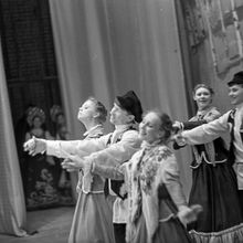 Русский народный танец | Культура. 1984 г., г.Северодвинск. Фото #C1391.