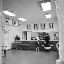 В ателье по пошиву одежды | Быт. 1984 г., г.Северодвинск. Фото #C1474.