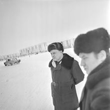 На улице | Горожане. 1984 г., г.Северодвинск. Фото #C1489.