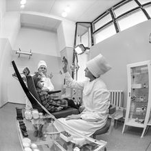 В стоматологическом кабинете | Медицина. 1984 г., г.Северодвинск. Фото #C18187.