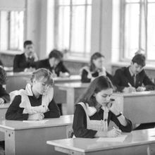 Экзаменационное сочинение | Школа. 1984 г., г.Северодвинск. Фото #C1823.