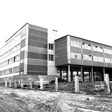 Строится школа № 29 | Строительство. 1984 г., г.Северодвинск. Фото #C1311.