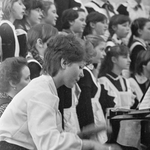 Выступление детского хора | Школа. 1984 г., г.Северодвинск. Фото #C1817.
