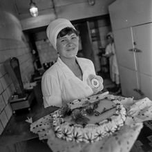 Кондитер | Общепит. 1985 г., г.Северодвинск. Фото #C11047.