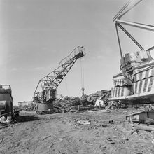 Погрузка металлолома | Транспорт. 1987 г., г.Северодвинск. Фото #C11134.