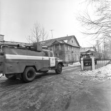 Автомобиль в пожарной части | Транспорт. 1987 г., г.Северодвинск. Фото #C12295.