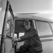 Водитель автобуса | Транспорт. 1987 г., г.Северодвинск. Фото #C13299.