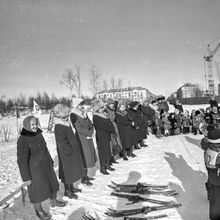 Лыжные соревнования воспитанников детских садиков | Дети. 1987 г., г.Северодвинск. Фото #C10457.